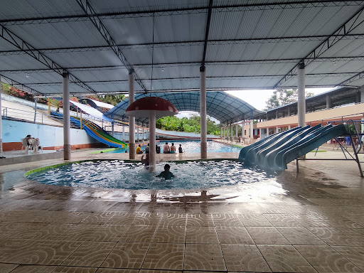 Piscina Los Ángeles (Cahuata)