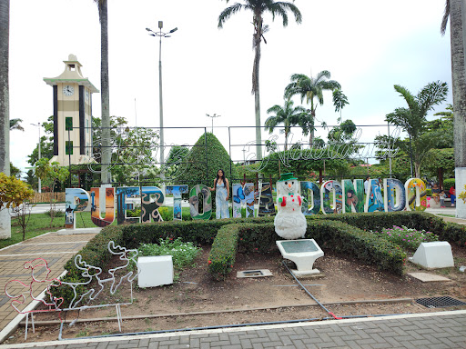 Plaza De Armas Puerto Maldonado